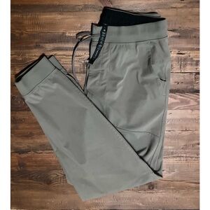 Lululemon ABC Skinny Jogger - Large - Carbon Dust